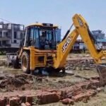 एमडीडीए की बड़ी कार्रवाई, अवैध निर्माणों पर चला प्रशासनिक बुलडोजर