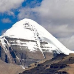 महंगी हुई कैलाश मानसरोवर यात्रा, अब हर यात्री को खर्च करने होंगे इतने रुपये