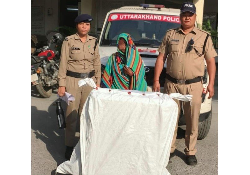 एटीएम से एसी का आउटडोर यूनिट और कॉपर वायर चोरी करने वाली महिला गिरफ्तार