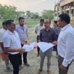 आवास सचिव ने रुद्रपुर में विभिन्न निर्माणाधीन एवं प्रस्तावित परियोजनाओं का किया स्थलीय निरीक्षण
