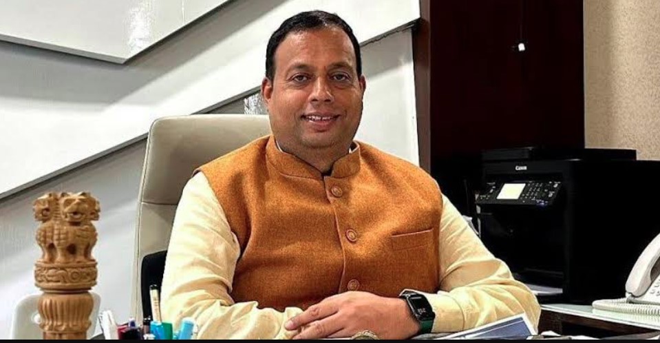 चारधाम यात्रा पूरी तरह सुरक्षित, श्रद्धालु अफवाहों पर न दें ध्यान- हेमंत द्विवेदी