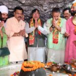 पीएम मोदी के कार्यकाल के 12 वर्ष पूरे होने पर राज्यसभा सांसद डॉ. नरेश बंसल ने दी बधाई