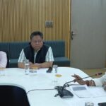 मुख्य सचिव ने प्रधानमंत्री द्वारा शिलान्यास किए गए प्रोजेक्ट्स की प्रगति की समीक्षा की
