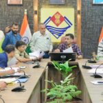 समाधान दिवस में डीएम का सख्त एक्शन, आंचल डेयरी प्रबंधक का रोका वेतन
