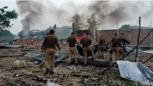 कौशाम्बी में पटाखा फैक्टरी में भीषण विस्फोट, 5 लोगों की मौत, कई घायल