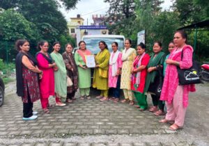 रायपुर की 16 ग्राम पंचायतों में मजबूत होगा कचरा प्रबंधन, पर्यावरण सखियों को मिला नया वाहन